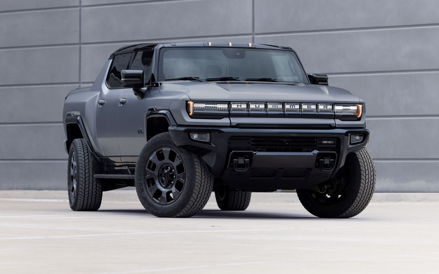 HUMMER EV