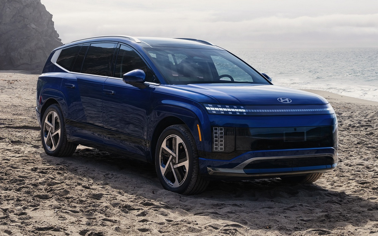 IONIQ 9