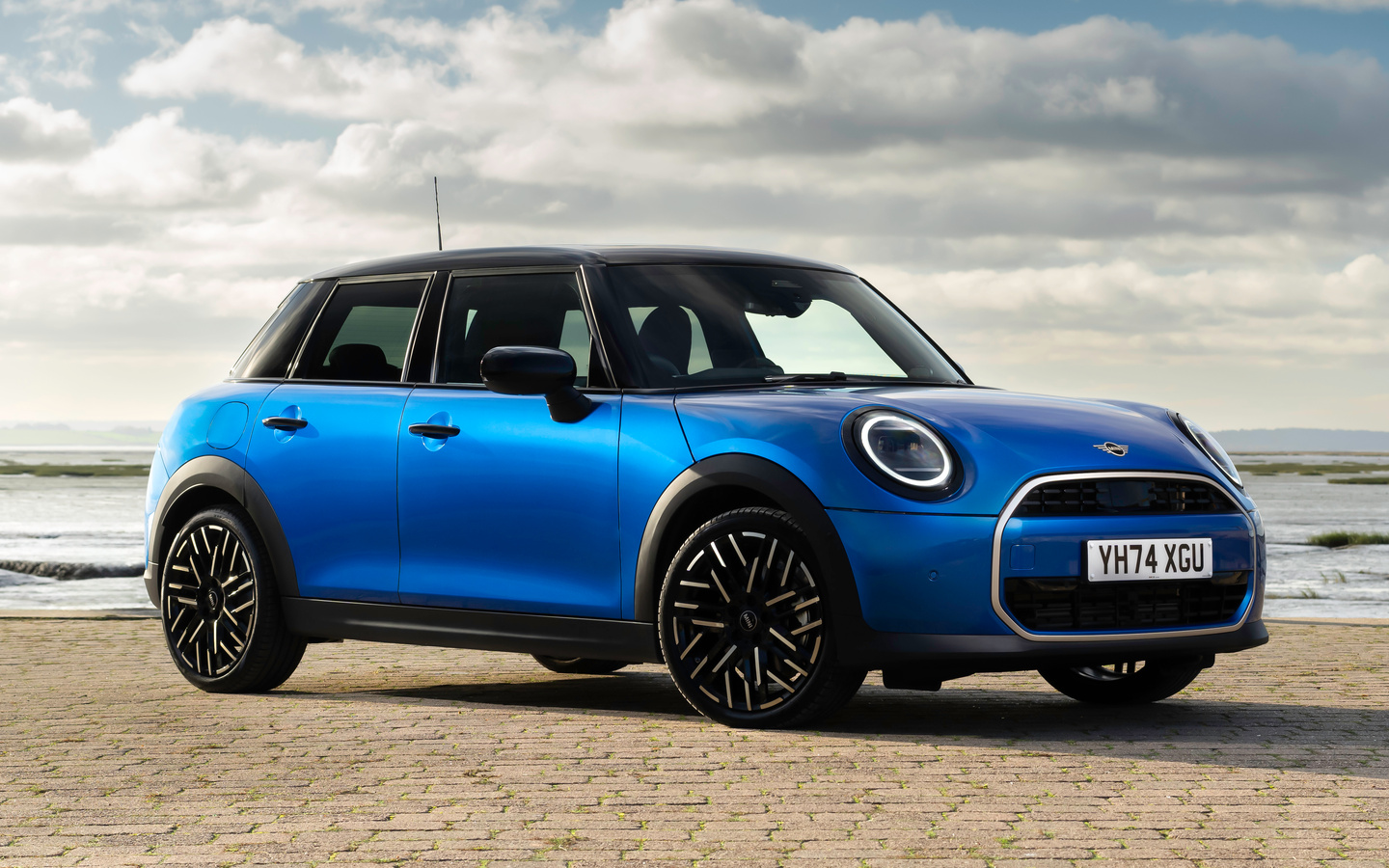 Cooper 4 Door